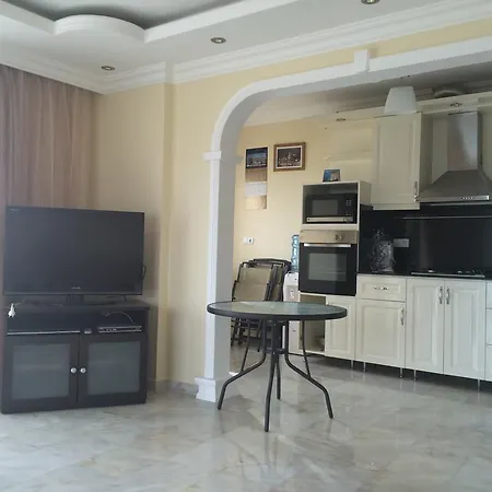Panorama Apartment *