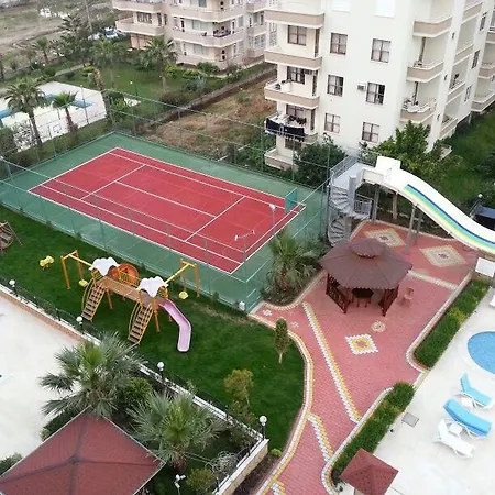 Panorama Apartment *