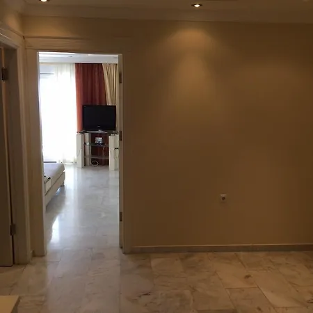 Apartment Panorama *